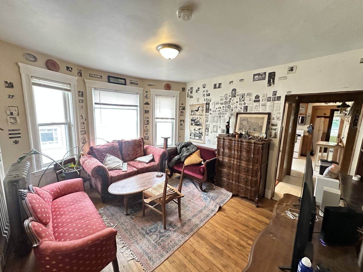 House for rent at 142 W Adams #2, Somerville, MA 02144