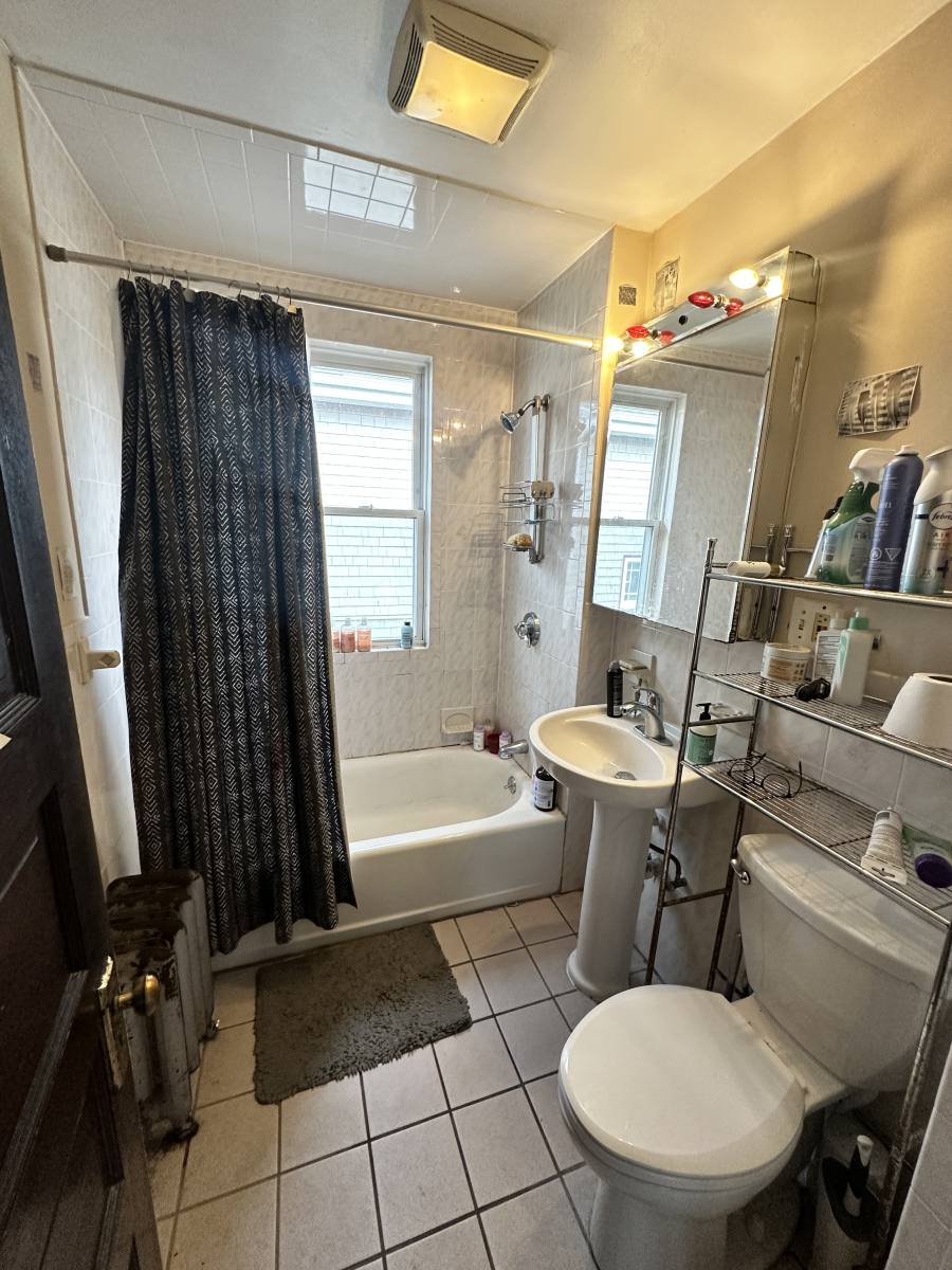 House for rent at 142 W Adams #2, Somerville, MA 02144