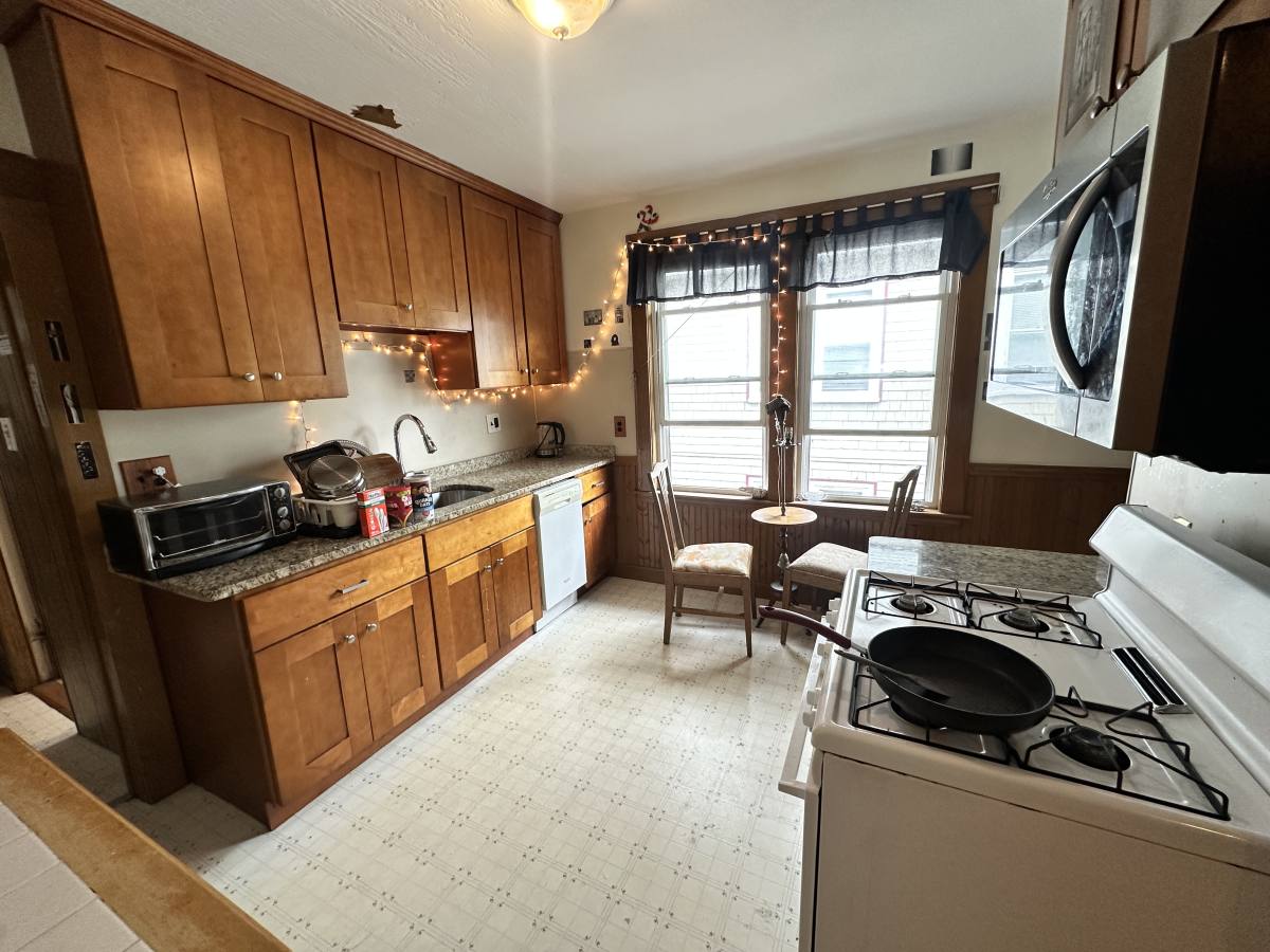 House for rent at 142 W Adams #2, Somerville, MA 02144