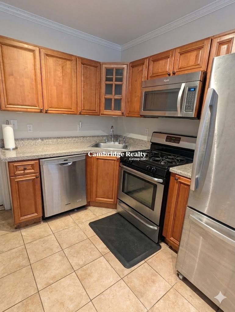 Apartment for rent at 9 Medford St #1T, Medford, MA 02155