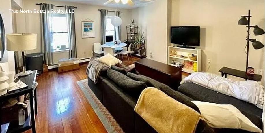 Apartment for rent at 10 Hull St #4, Boston, MA 02113
