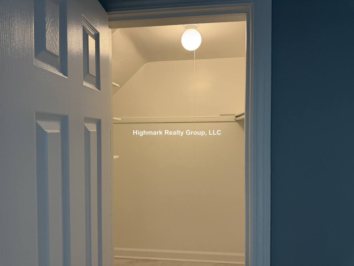 Apartment for rent at 6721 N California Ave #GW1, Chicago, IL 60645