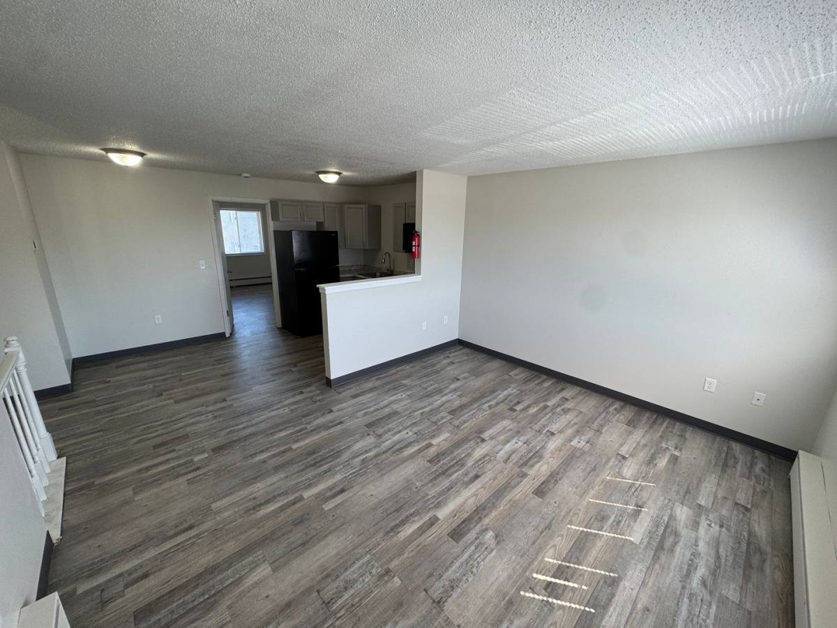 Apartment for rent at 2100 Westdale Dr SW, Cedar Rapids, IA 52404