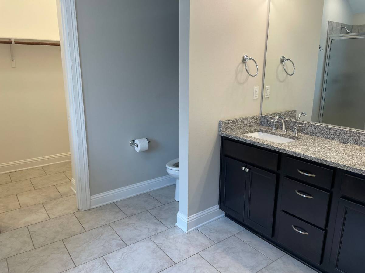 House for rent at 4001 False River Dr, Bossier City, LA 71111