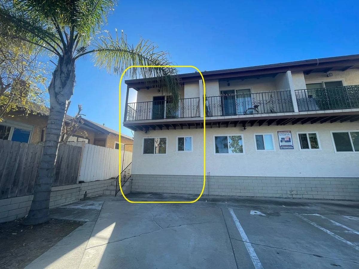 Townhouse for rent at 3662 Nile St, San Diego, CA 92104