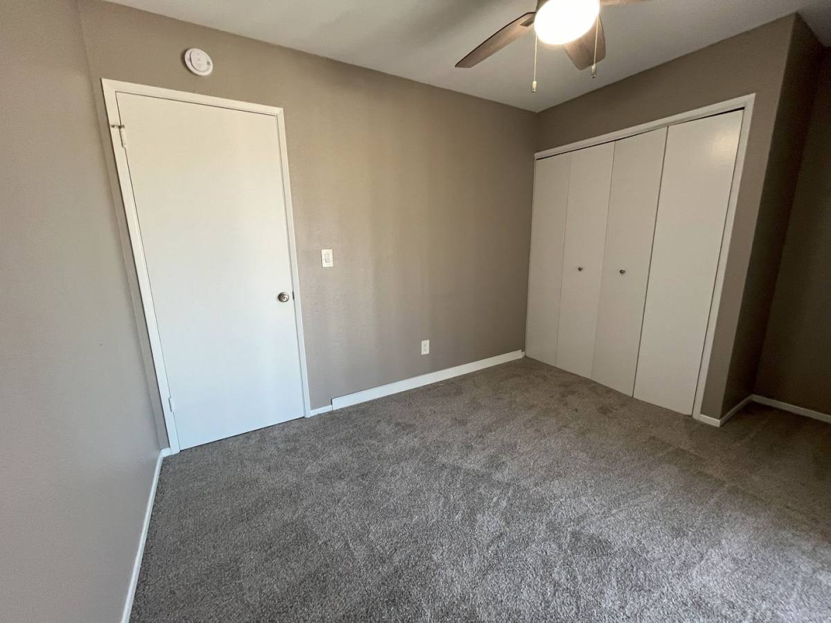 Townhouse for rent at 3662 Nile St, San Diego, CA 92104