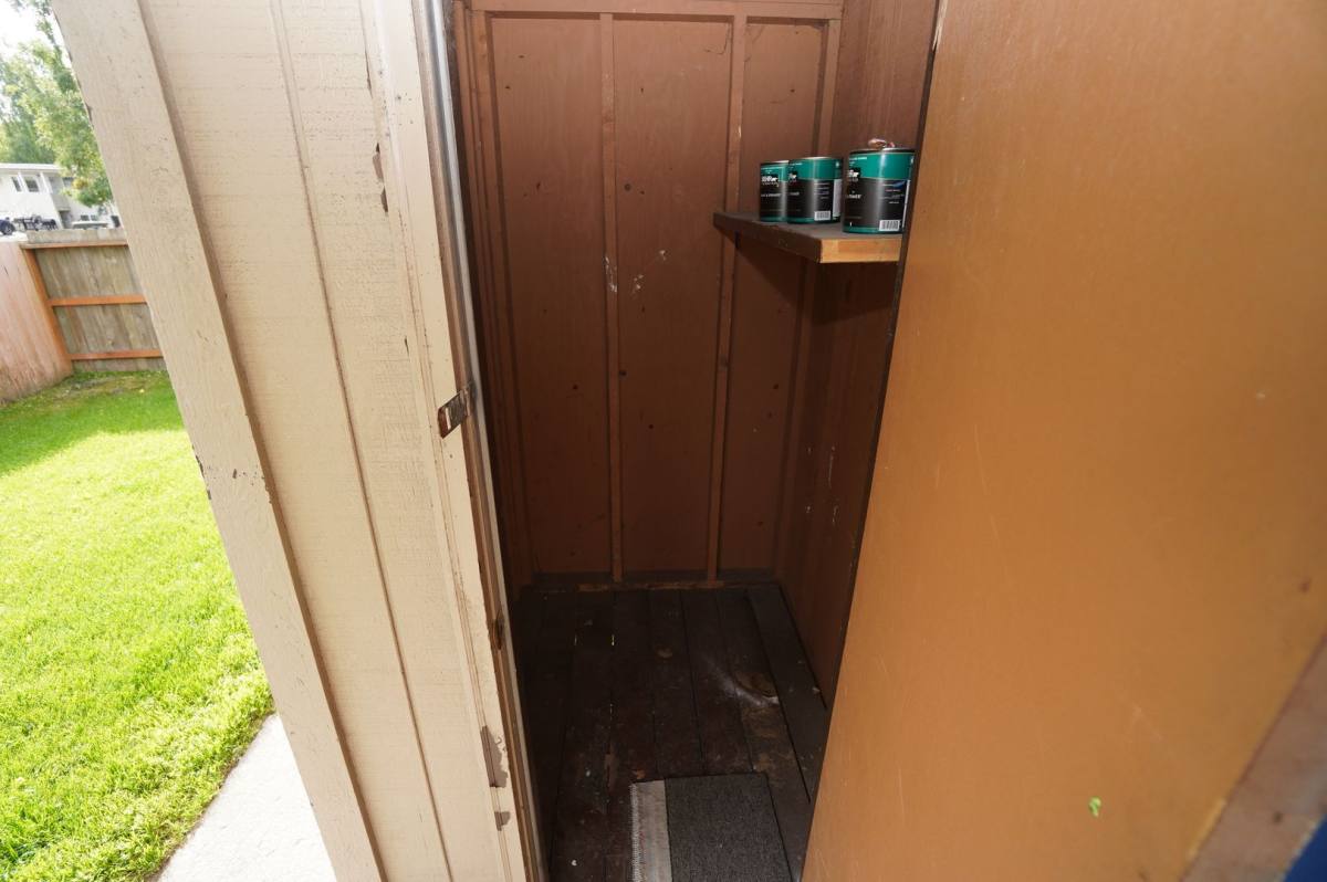 Apartment for rent at 813 W 75th Ave, Anchorage, AK 99518