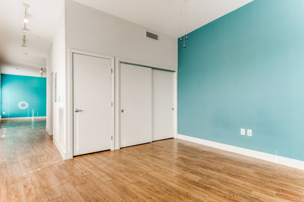 Condo for rent at 1401 S Flores St, San Antonio, TX 78204