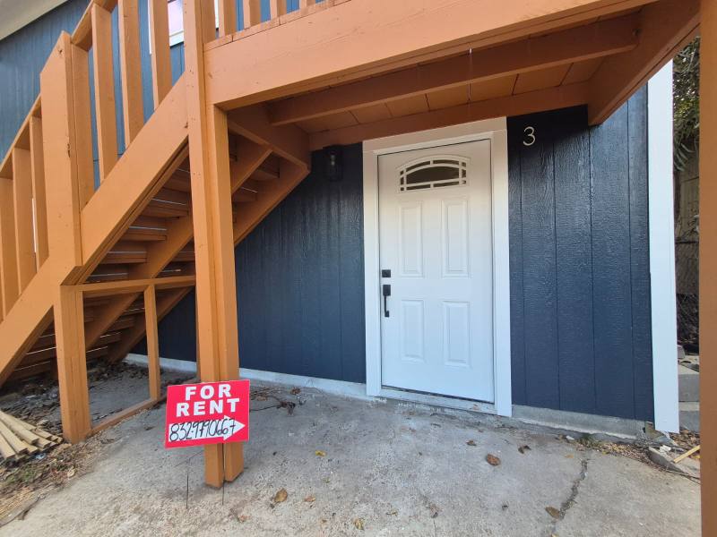 Apartment for rent at 2209 Gano St, Houston, TX 77009