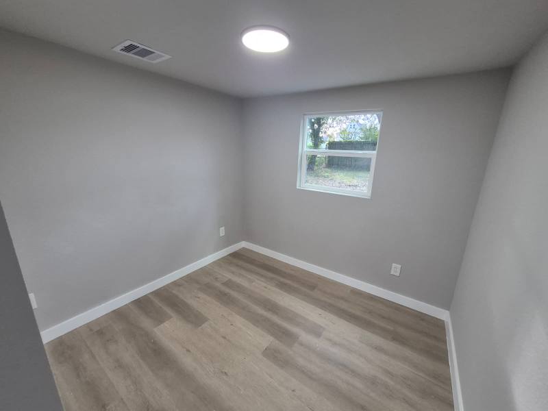 Apartment for rent at 2209 Gano St, Houston, TX 77009