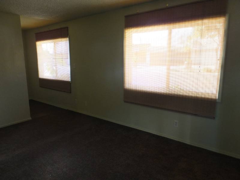 Apartment for rent at 5230 Long Beach Blvd, Long Beach, CA 90805