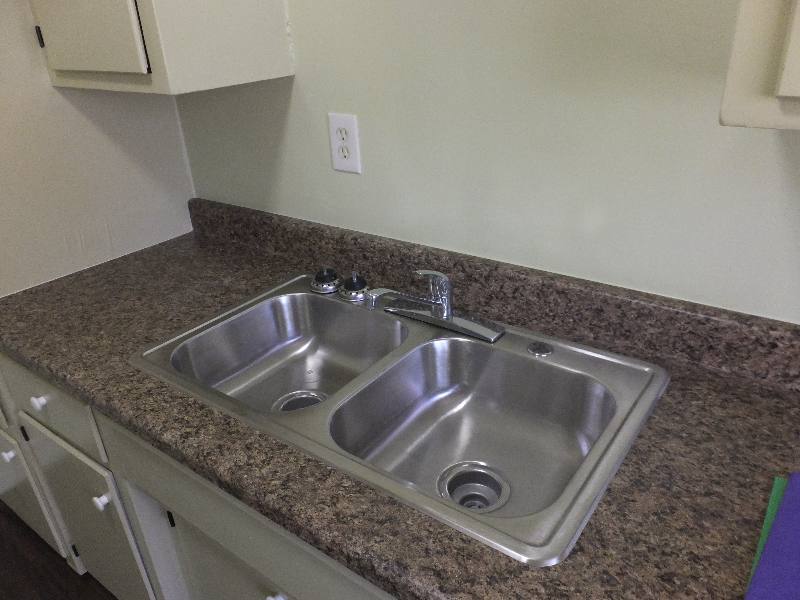 Apartment for rent at 5230 Long Beach Blvd, Long Beach, CA 90805