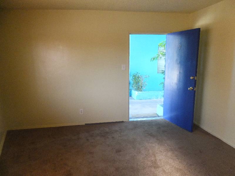 Apartment for rent at 5230 Long Beach Blvd, Long Beach, CA 90805