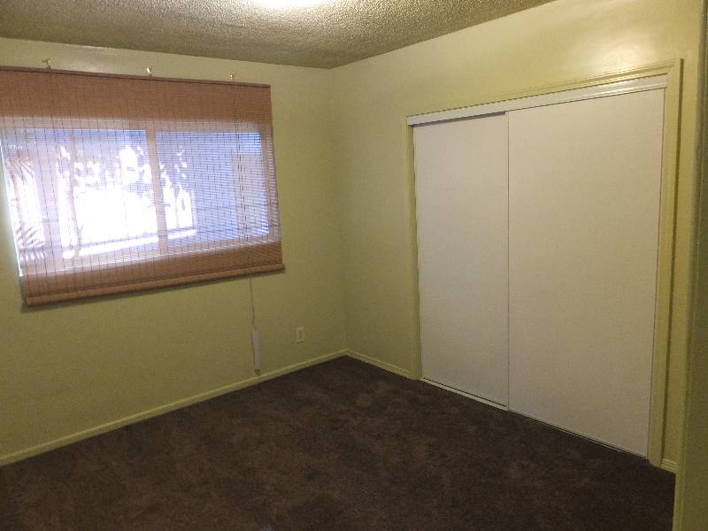 Apartment for rent at 5230 Long Beach Blvd, Long Beach, CA 90805