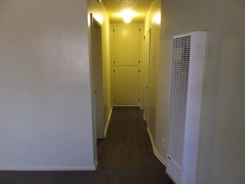 Apartment for rent at 5230 Long Beach Blvd, Long Beach, CA 90805