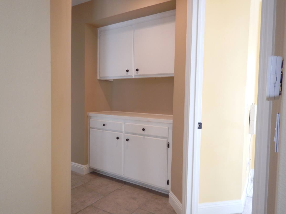 House for rent at 22254 Pamplico Dr, Santa Clarita, CA 91350