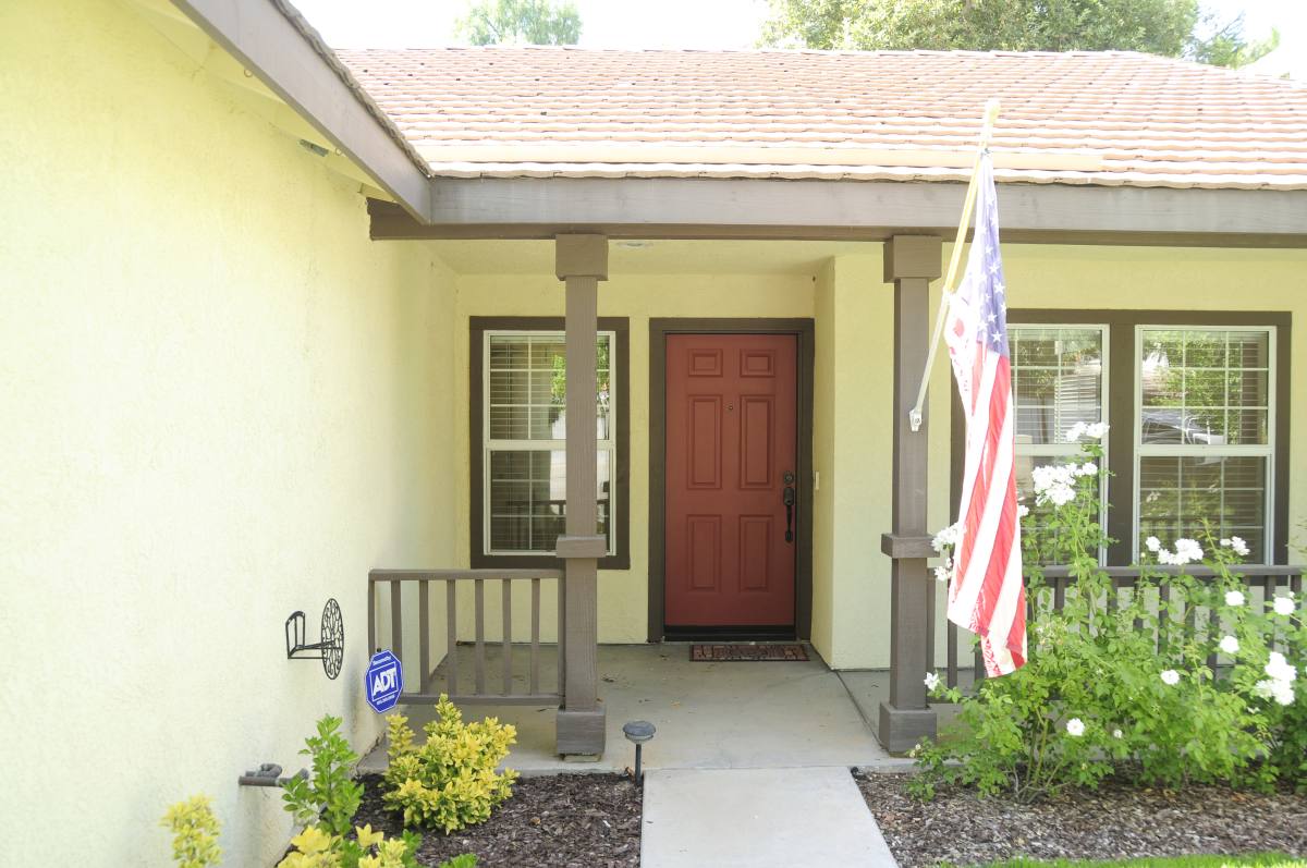 House for rent at 22254 Pamplico Dr, Santa Clarita, CA 91350