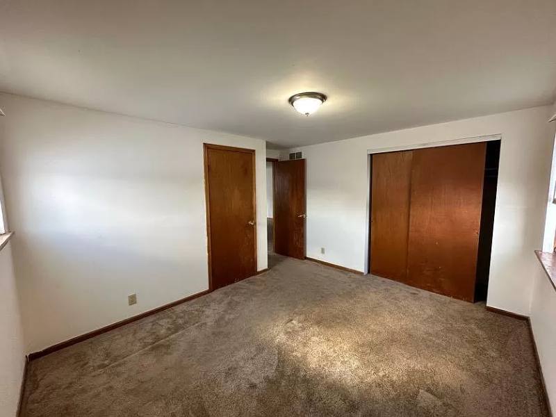 Apartment for rent at 12100 County Line Rd, Arcade, NY 14009