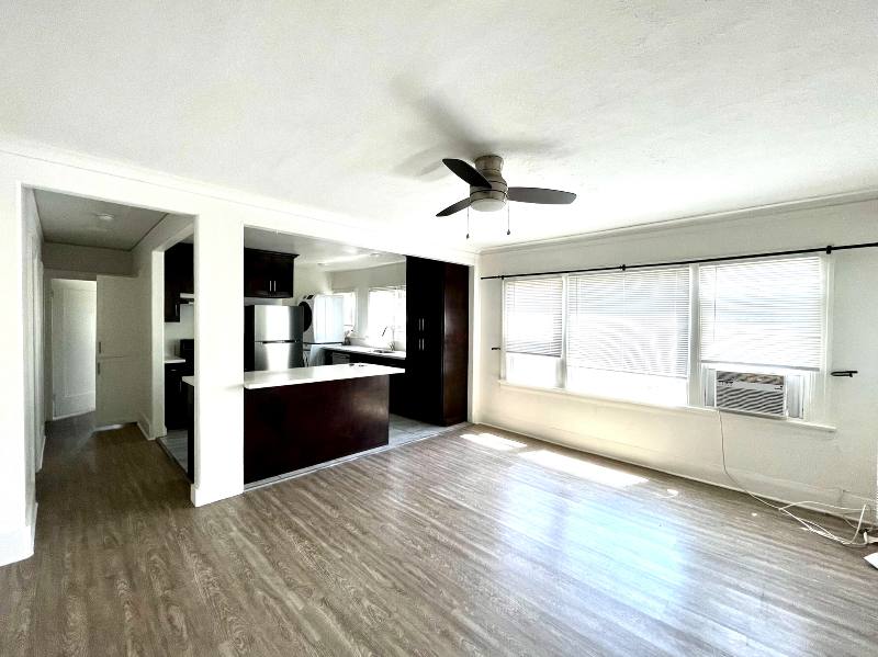Apartment for rent at 855 1 2 W 43rd Place, Los Angeles, CA 90037