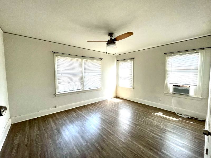 Apartment for rent at 855 1 2 W 43rd Place, Los Angeles, CA 90037