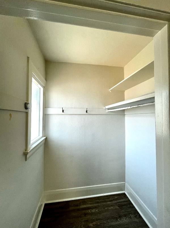 Apartment for rent at 855 1 2 W 43rd Place, Los Angeles, CA 90037