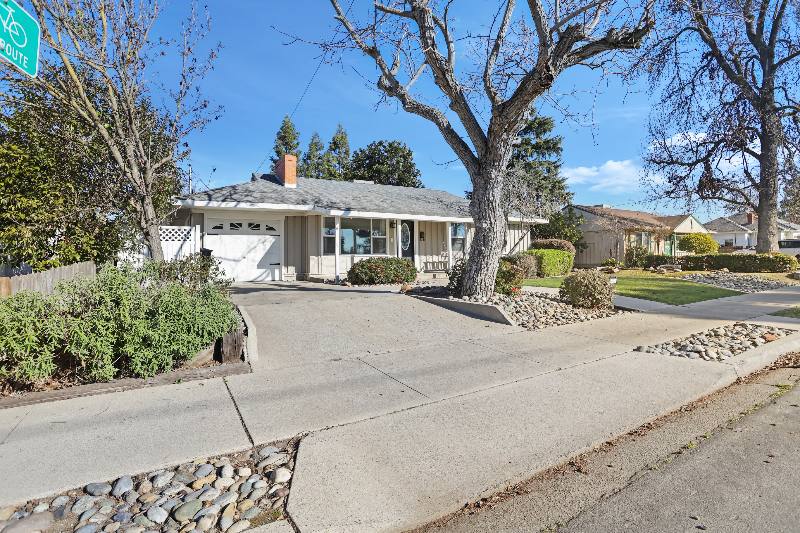 House for rent at 730 Walnut, Oakdale, CA 95361