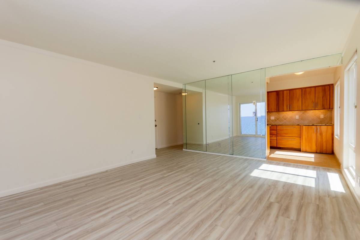 Condo for rent at 457 Coast Blvd #201, La Jolla, CA 92037