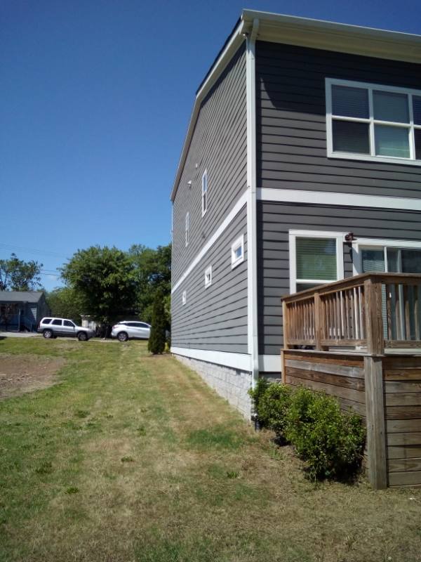 Townhouse for rent at 804 Lena St, Nashville, TN 37208