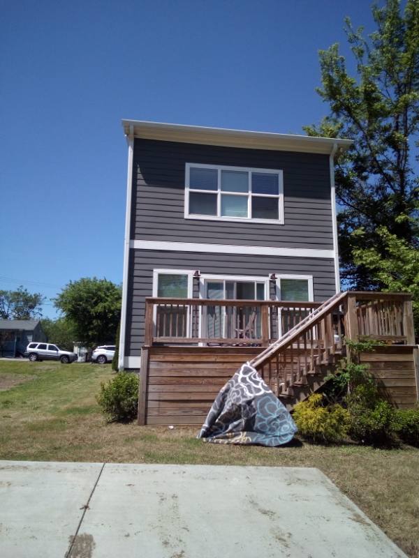 Townhouse for rent at 804 Lena St, Nashville, TN 37208