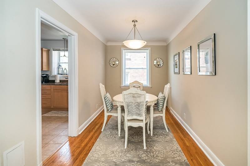 Apartment for rent at 7506 Cromwell Dr, Saint Louis, MO 63105