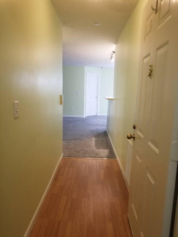 Condo for rent at 400 Lakeview Dr #5, Newport, KY 41071