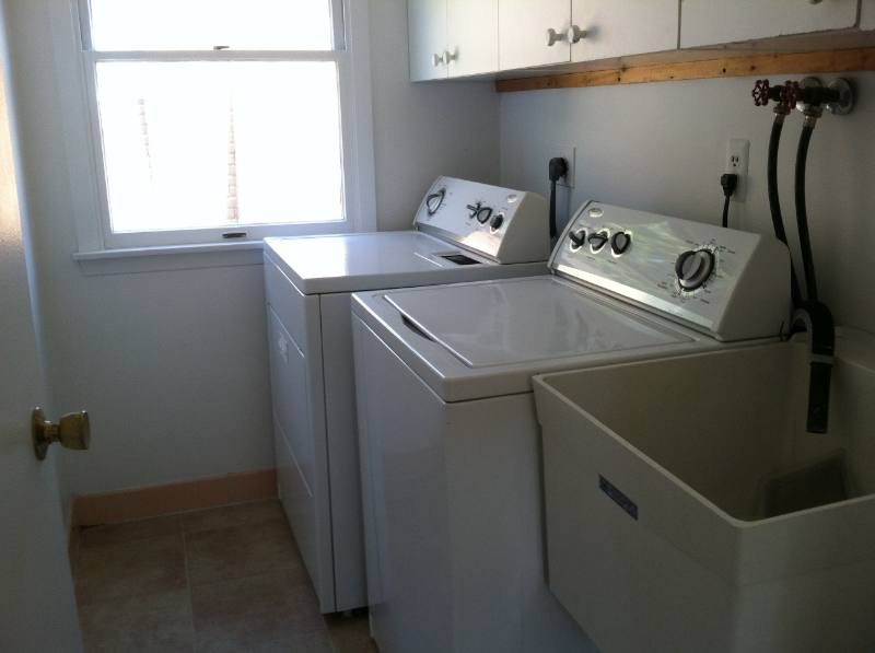 Apartment for rent at 1276 River Rd #3, Edgewater, NJ 07020