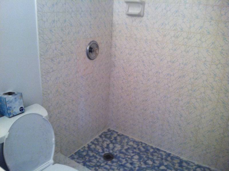 Apartment for rent at 1276 River Rd #3, Edgewater, NJ 07020