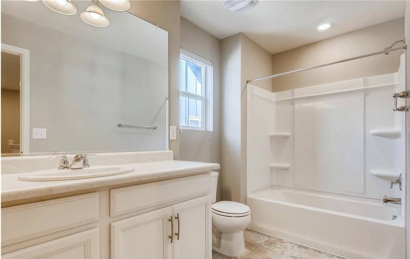 Townhouse for rent at 11209 E 25th Dr, Aurora, CO 80010