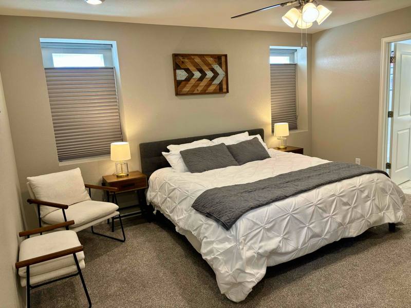 Townhouse for rent at 11209 E 25th Dr, Aurora, CO 80010