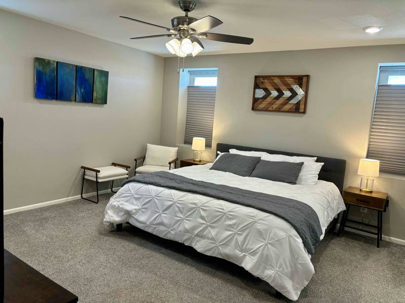Townhouse for rent at 11209 E 25th Dr, Aurora, CO 80010