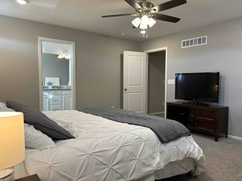 Townhouse for rent at 11209 E 25th Dr, Aurora, CO 80010