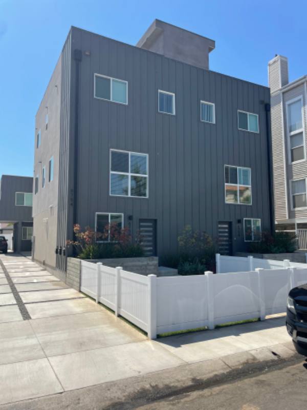 Townhouse for rent at 6758 W 86th Place #BUILDING, Right Entr, Los Angeles, CA 90045