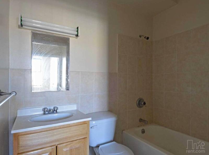 Apartment for rent at 10 Osborne Terrace, Newark, NJ 07108