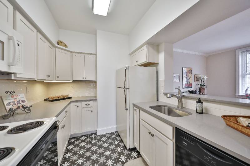 Condo for rent at 6655 McCallum St #309E, Philadelphia, PA 19119