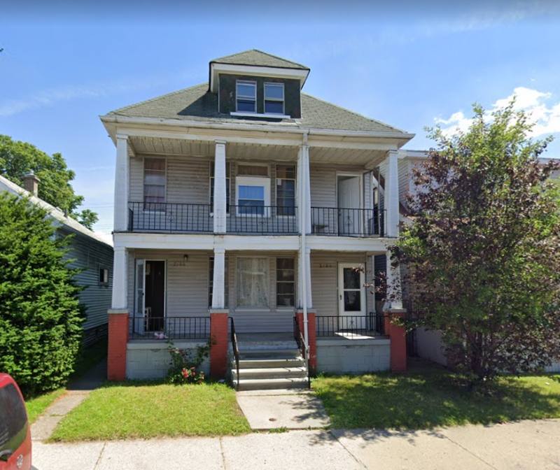 Apartment for rent at 2366 Commor St #2, Hamtramck, MI 48212