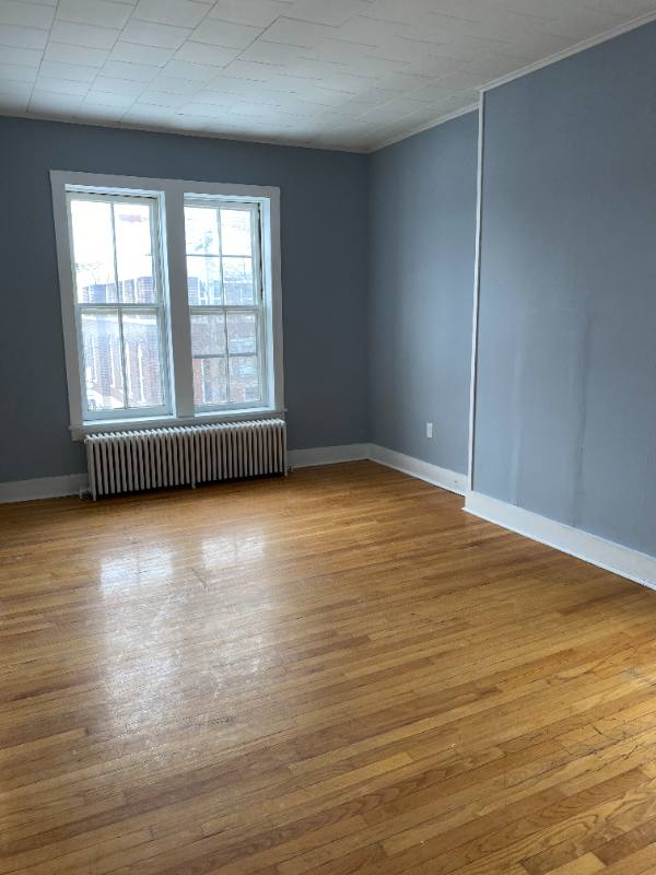 Apartment for rent at 1440 1st Ave, Watervliet, NY 12189
