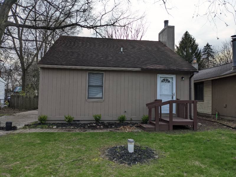 House for rent at 1465 Wren St, Wixom, MI 48393