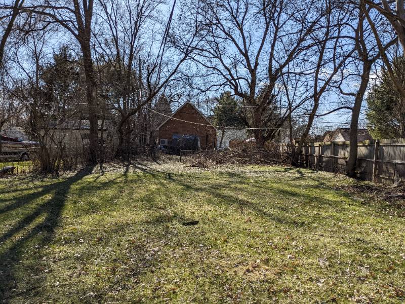 House for rent at 1465 Wren St, Wixom, MI 48393