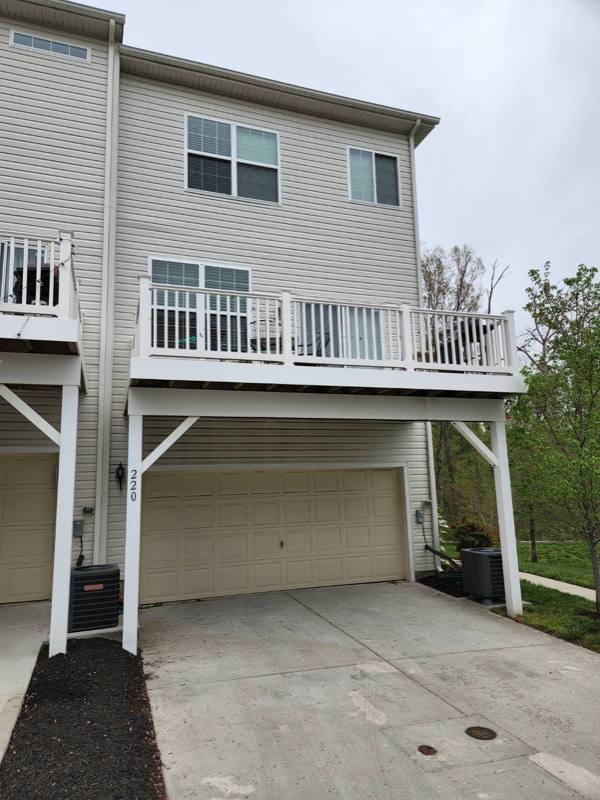 Townhouse for rent at 220 Ironwood Manor Dr, Silver Spring, MD 20904