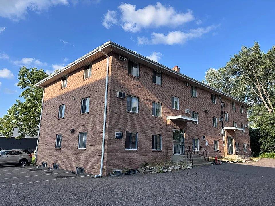 Apartment for rent at 1321 Division St #303, Hopkins, MN 55343