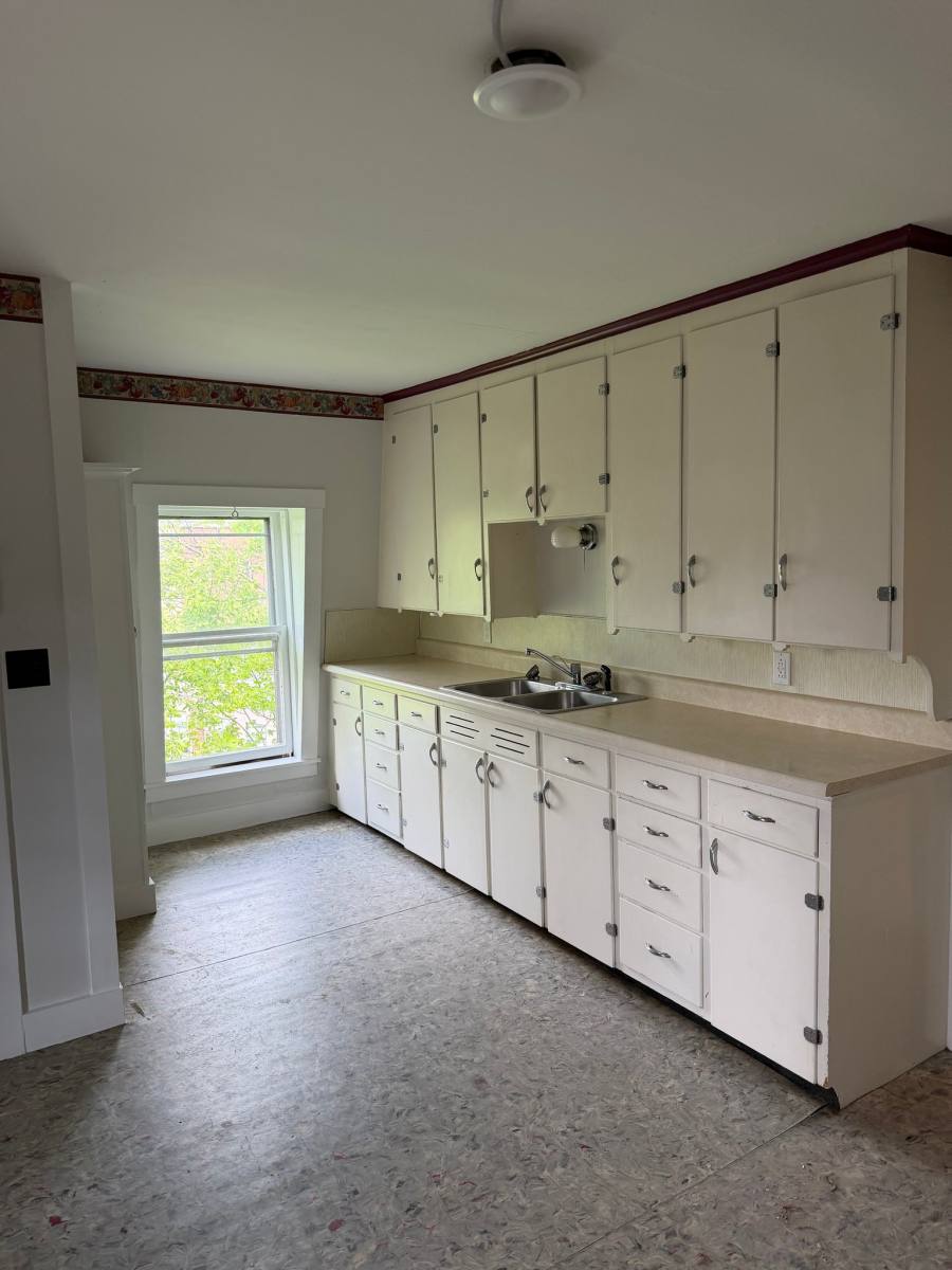 Apartment for rent at 12 Downing St #3, Montpelier, VT 05602