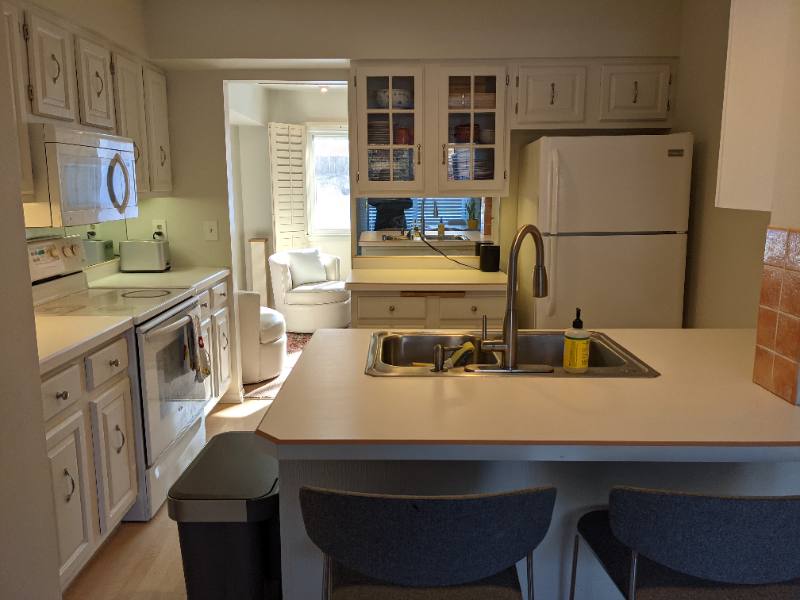 Townhouse for rent at 4797 Spring Circle, Minnetonka, MN 55345