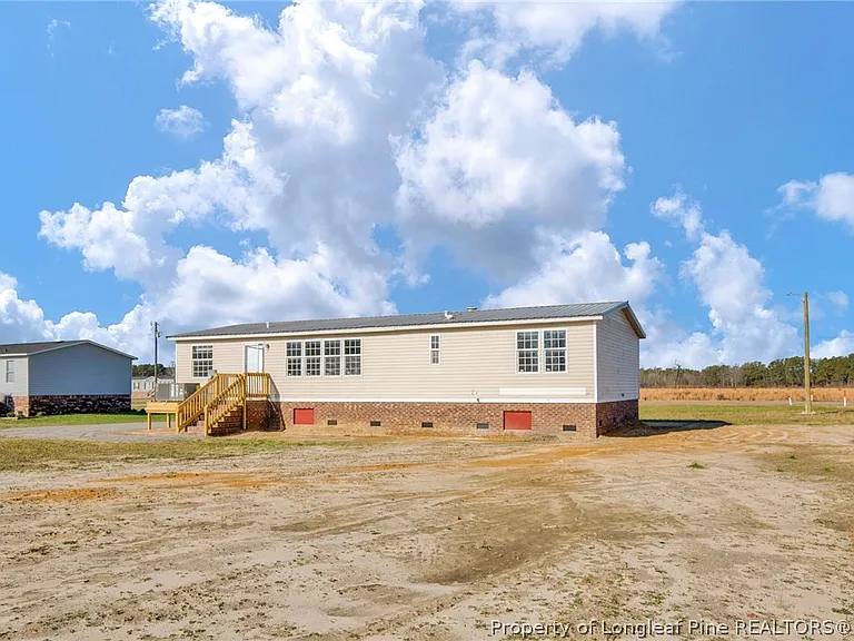 House for rent at 184 Three Bridges Rd, Pembroke, NC 28372