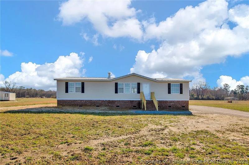 House for rent at 184 Three Bridges Rd, Pembroke, NC 28372